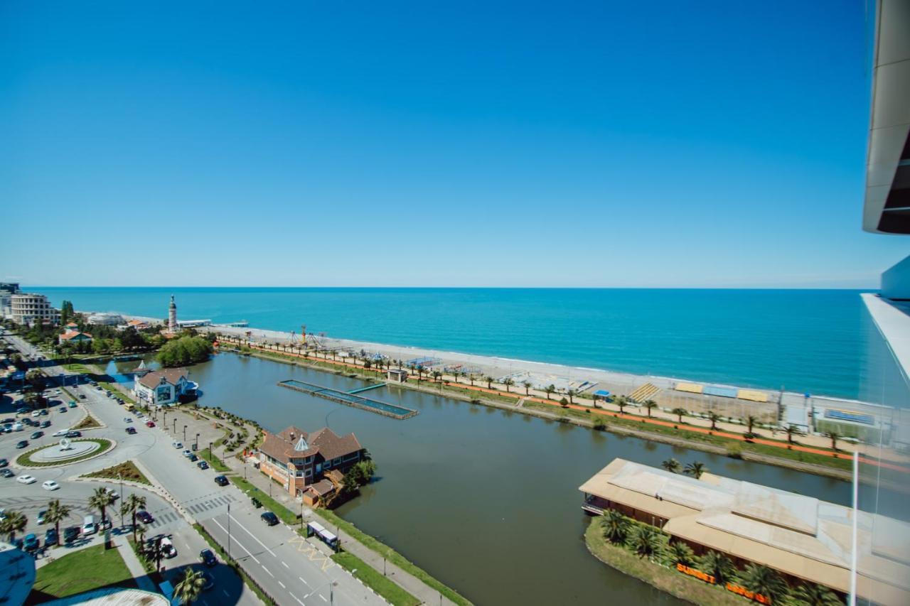 Your Sunshine Apartments Batumi Ngoại thất bức ảnh