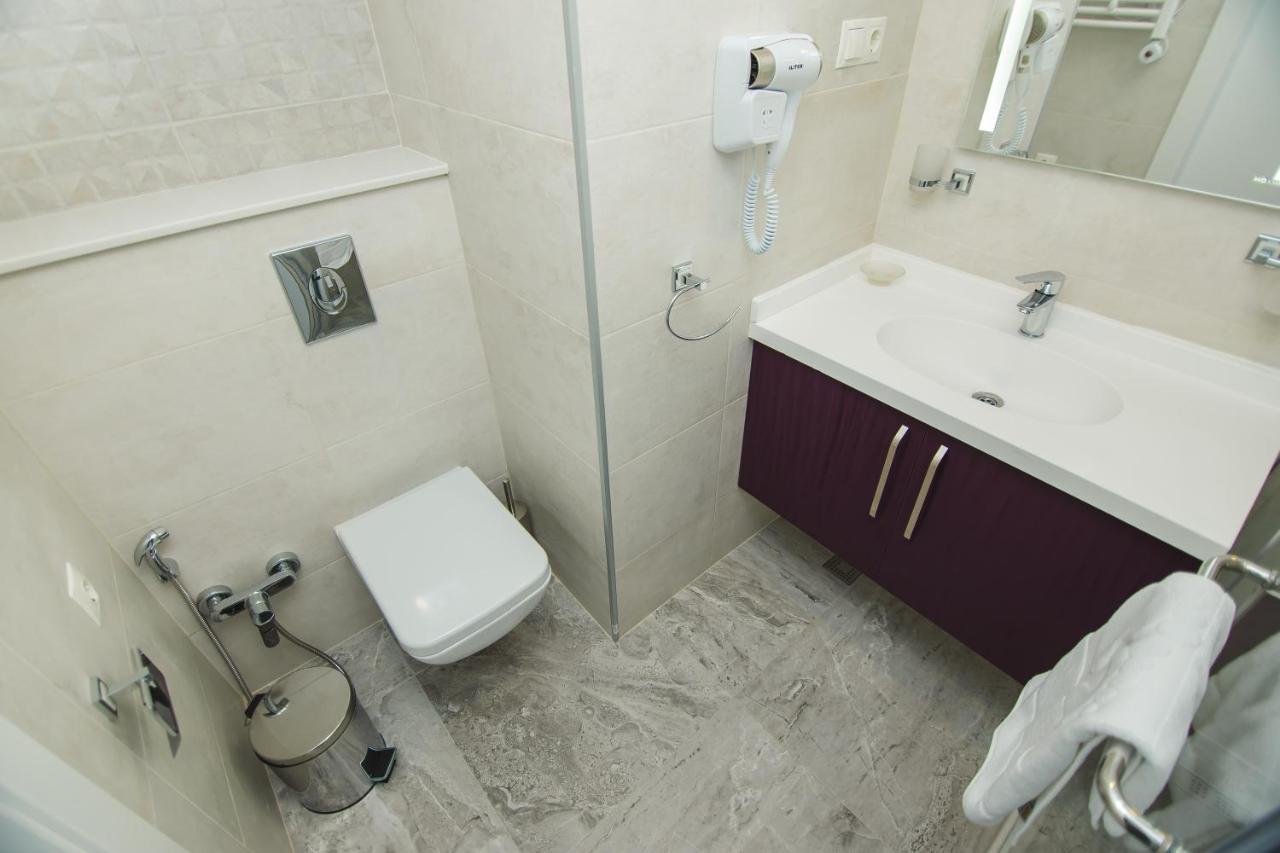 Your Sunshine Apartments Batumi Ngoại thất bức ảnh