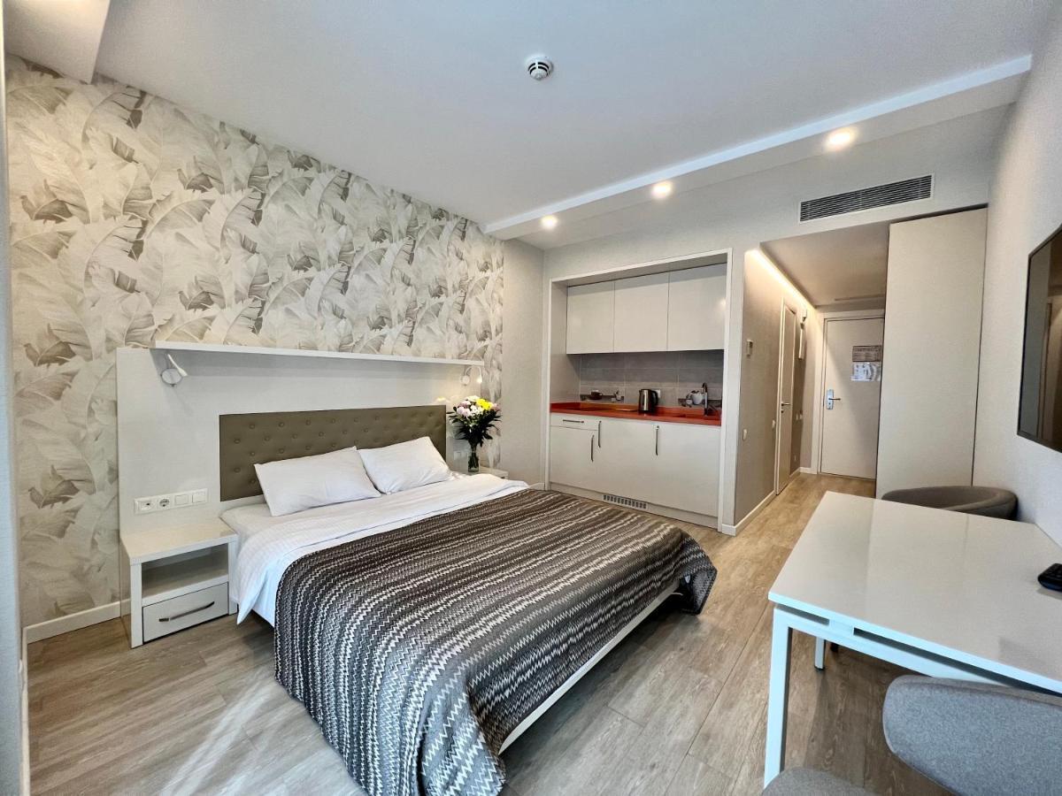 Your Sunshine Apartments Batumi Ngoại thất bức ảnh